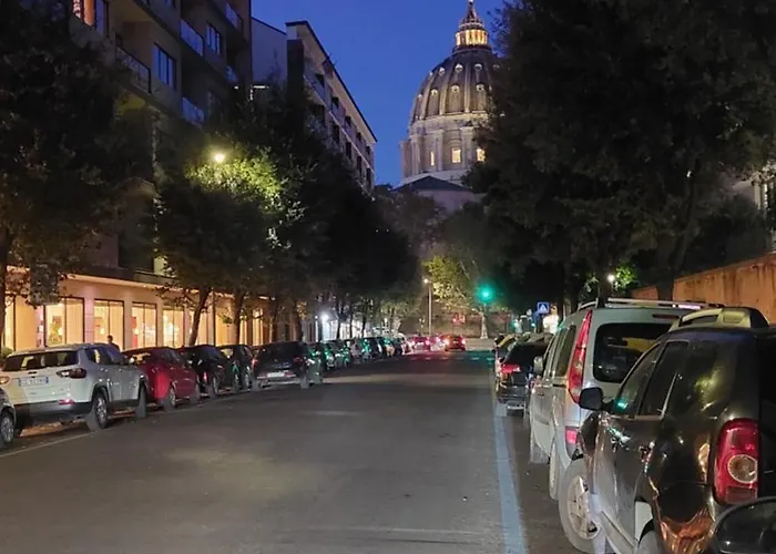 Ad Un Passo Dal Vaticano *